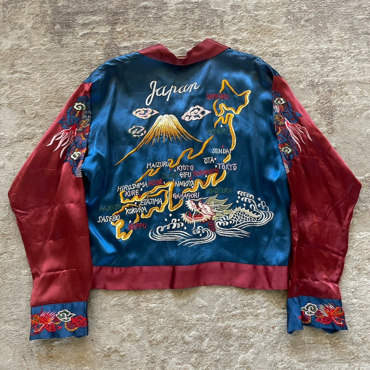 JAPANESE EMBROIDERED JACKETS 1&2,スカジャン Vtg Japanese Souvenir Satin Rayon Embroidered Shirt Jacket