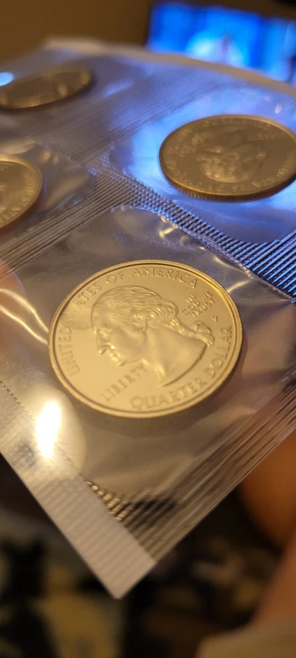 1999 Philadelphia US Mint Uncirculated Coin Set 10 Piece Collection - Image 4 of 4