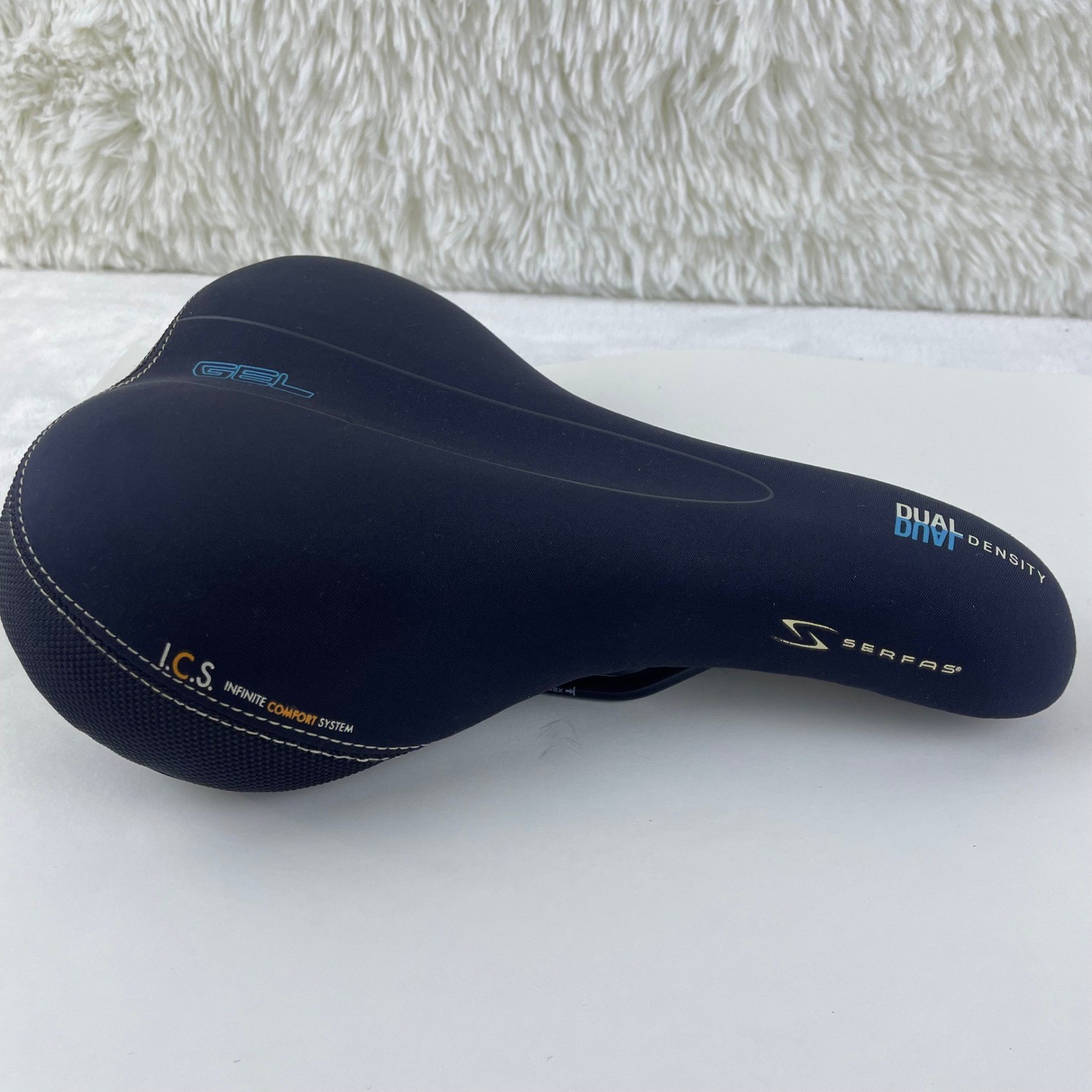 Serfas Dual Density Gel Bicycle Saddle I.C.S. Infinite Comfort System Black