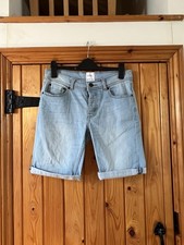Men’s Burton Blue Denim Shorts In A Size W28