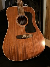 Guild D-25 USA Amber 2003 Westerngitarre
