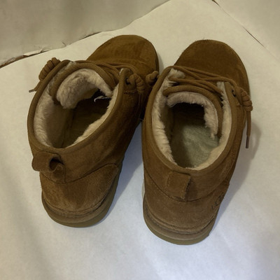 UGG Men s Brown Suede Sheepskin Lined Lace-Up Chukka Boots Rubber Sole 13