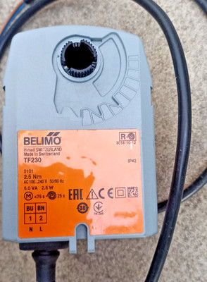1 Stück NEU Belimo TF230 Dämpferantrieb