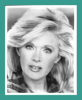 CONNIE STEVENS | Starportrait | Echtphoto 25 x 20 cm | neu