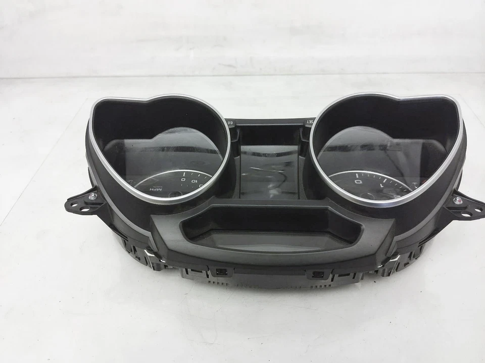 Audi A5 Quattro 2013 grupo de velocímetros 8T0-920-951-D *sin crucero adaptativo* Foto 3 de 4