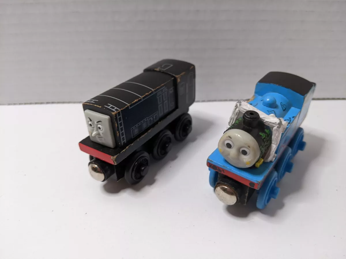 Thomas & Friends Wooden Railway Diesel Comes to Breakfast Train Tank Engine  GUC