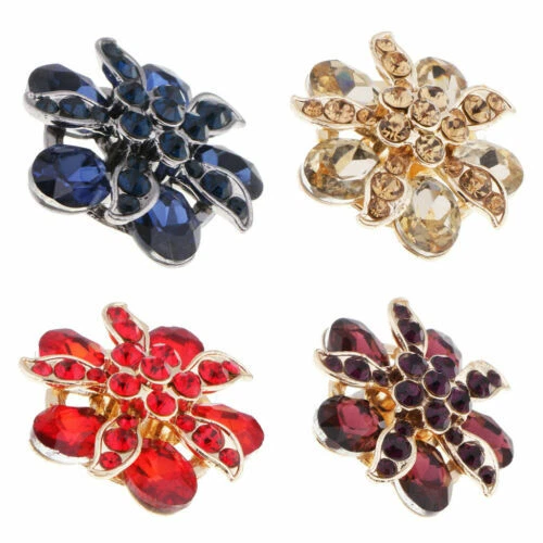 Bottoni blu per l'hobby del cucito