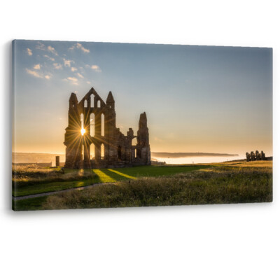 Sun Ray on Whitby Abbey North Yorkshire Gerahmtes Leinwand Wandbild Bild Druck