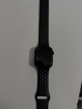 Apple Watch SE (2022) 44mm Midnight Case with Midnight Sport Band (GPS +...