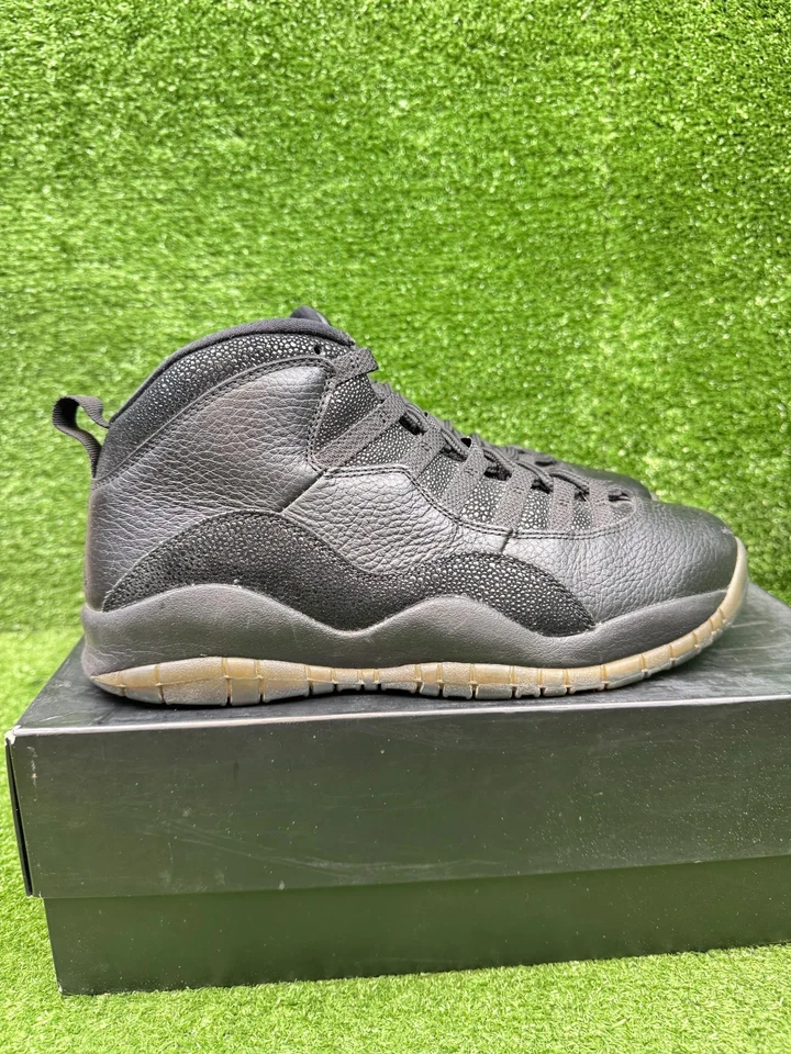Talla 10 - OVO x Air Jordan 10 Retro Negro Foto 3 de 4