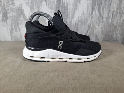 On Running Cloudnova Sneaker Gr. UK 4 schwarz/weiß Cloudtec Gym Training