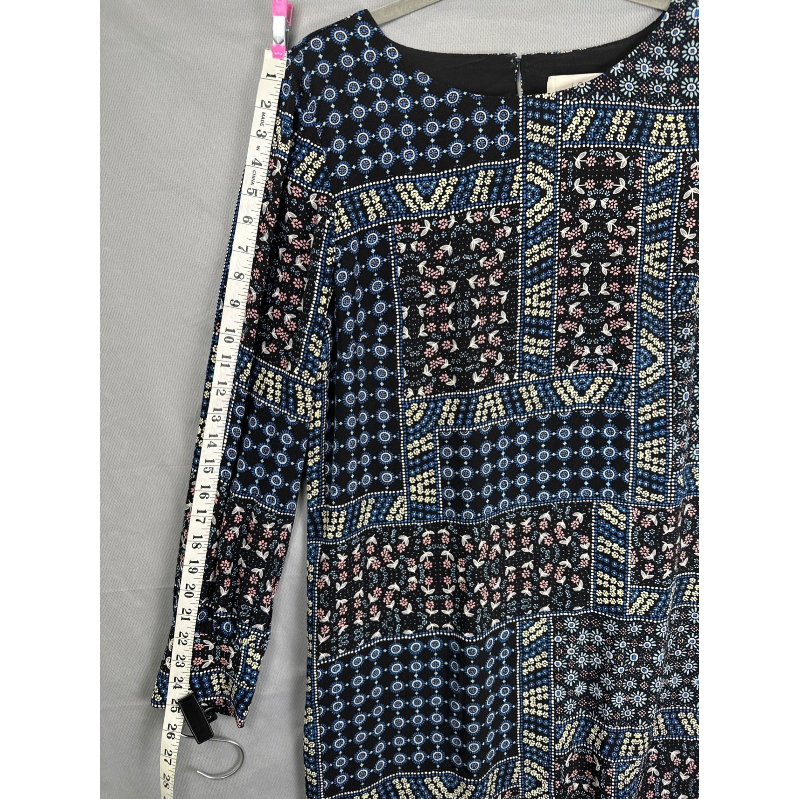 LOFT Patchwork Print Long Sleeve Shift Dress Blac… - image 7