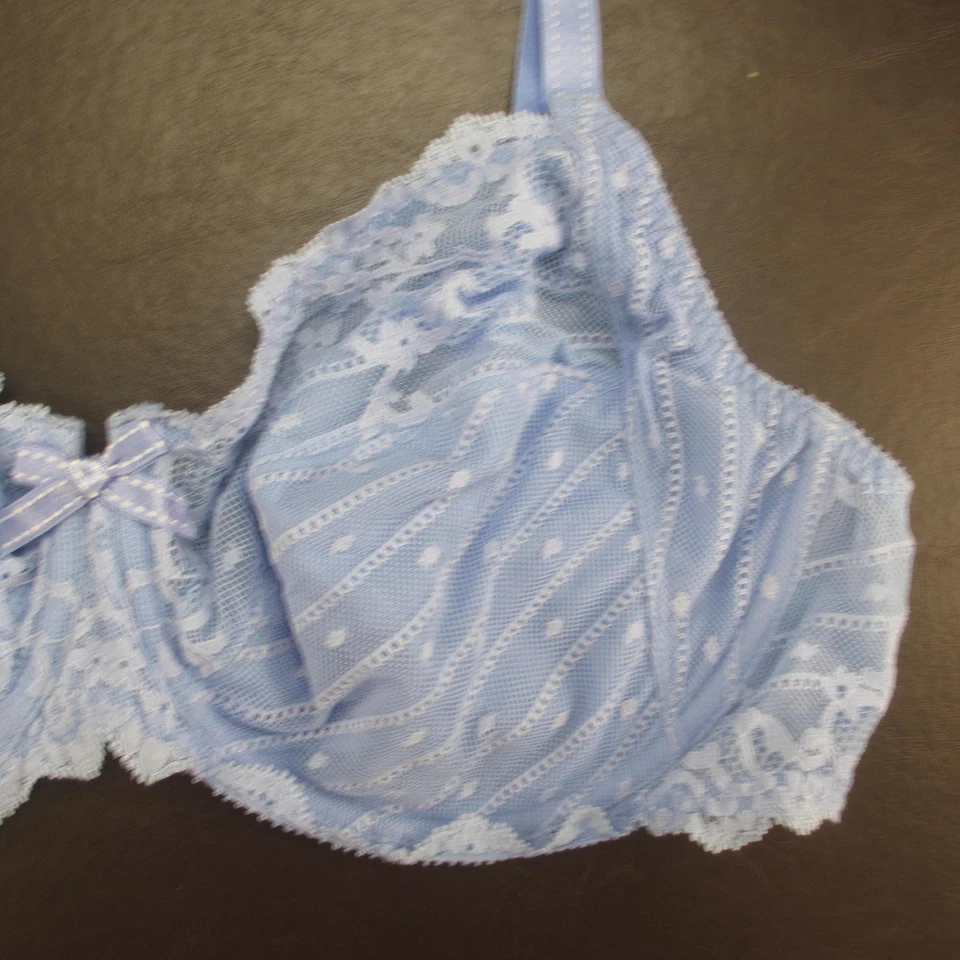 Sutiã Chantelle Feminino 40D Renda Underwire Malha Transparente Bolinhas Lingerie Floral - Imagem 4 de 4