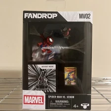 Moose Toys Marvel Fandrop MV02 Figure 2 Pack  Spider-Man Vs. Venom