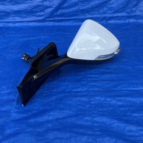 2011-2015 Chevrolet Chevy Volt Side View Mirror Drive side Left White FLAW