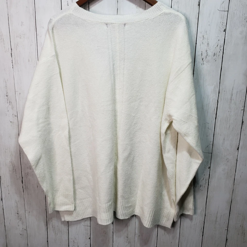NWOT Roaman's Ivory Wool Blend V-Neck Sweater Plus Size 14/16 - Image 2 of 4
