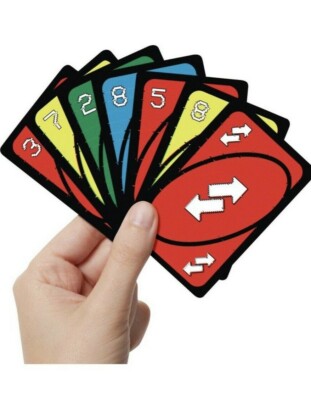 トランプ UNO UNO Iconic 2000's 2-10 Players #4 of 5 In Series Card Game | eBay