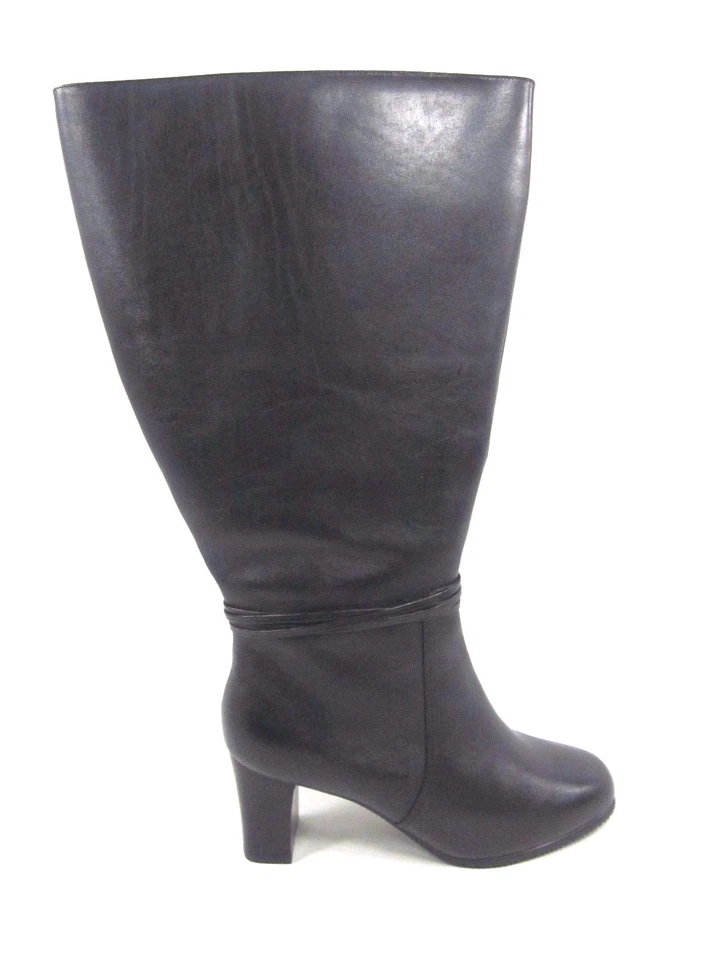 BOTAS DE COURO DAVID TATE FEMININAS DAYTONA, PRETAS, EUA TAMANHO 7.5 EXTRA LARGAS - Imagem 2 de 4