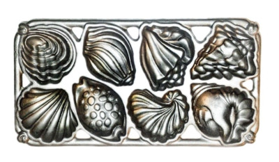 Cast Iron ''Shells'' Muffin Cornbread Cake Pan JOHN WRIGHT 1989 ~ 8 Unique Shapes!