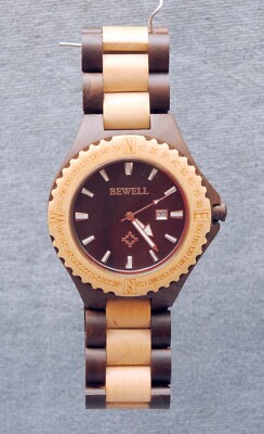 BEWELL ''POSEIDON'' WOODEN MENS WRISTWATCH WITH NEW BATTERY, RETIRED DESIGN