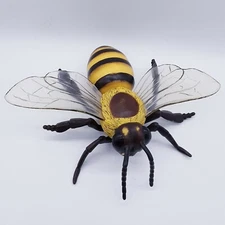 Vintage 2006 Safari Ltd Bumblebee animal Incredible Creatures Honeybee 5.5" binX