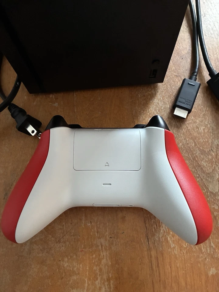 Microsoft Xbox Series X 1TB - 4TB, Mando, Todos los Cables Foto 2 de 4