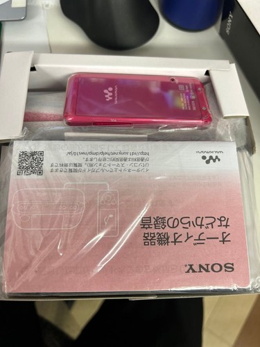 Sony Walkman S Series NW-S14K Pink Digital Noise Cancelling Portable Player - Picture 2 of 9