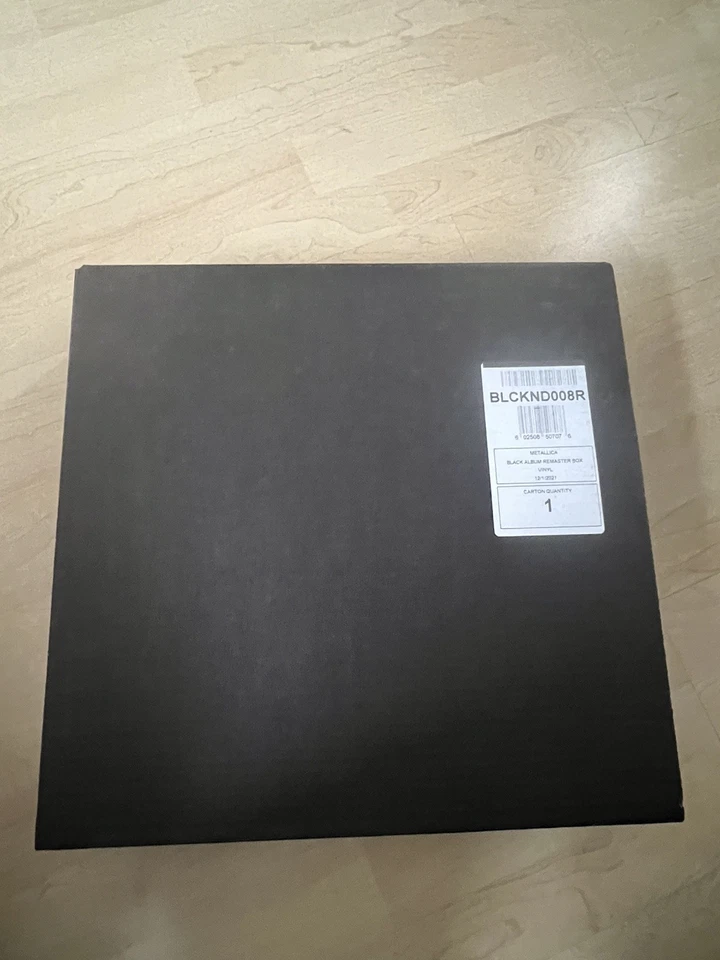 Metallica / METALLICA (LTD. 6LP+14CD+6DVD SUPER DELUXE BOX) Black Album/OVP - Bild 3 von 3