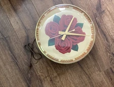 Vintage Four Roses Whiskey Lighted Wall Clock Universal Clock Co Bar Advertising