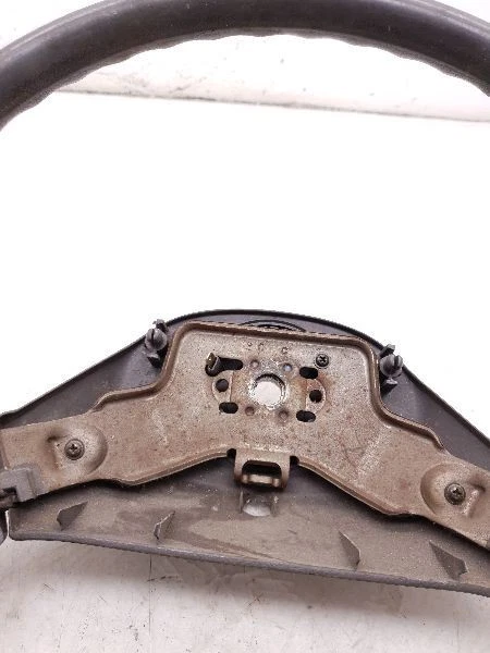 Toyota Pickup Deluxe 1993 volante  Foto 4 de 4