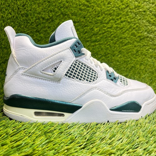 Nike Air Jordan 4 Retro Boys Size 6Y White Green Basketball Shoes Sneakers