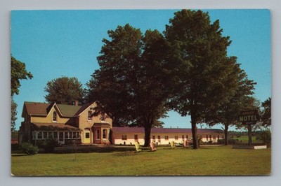 Harvey Motel Modern Accommodation Glencoe Ontario Vintage Postcard