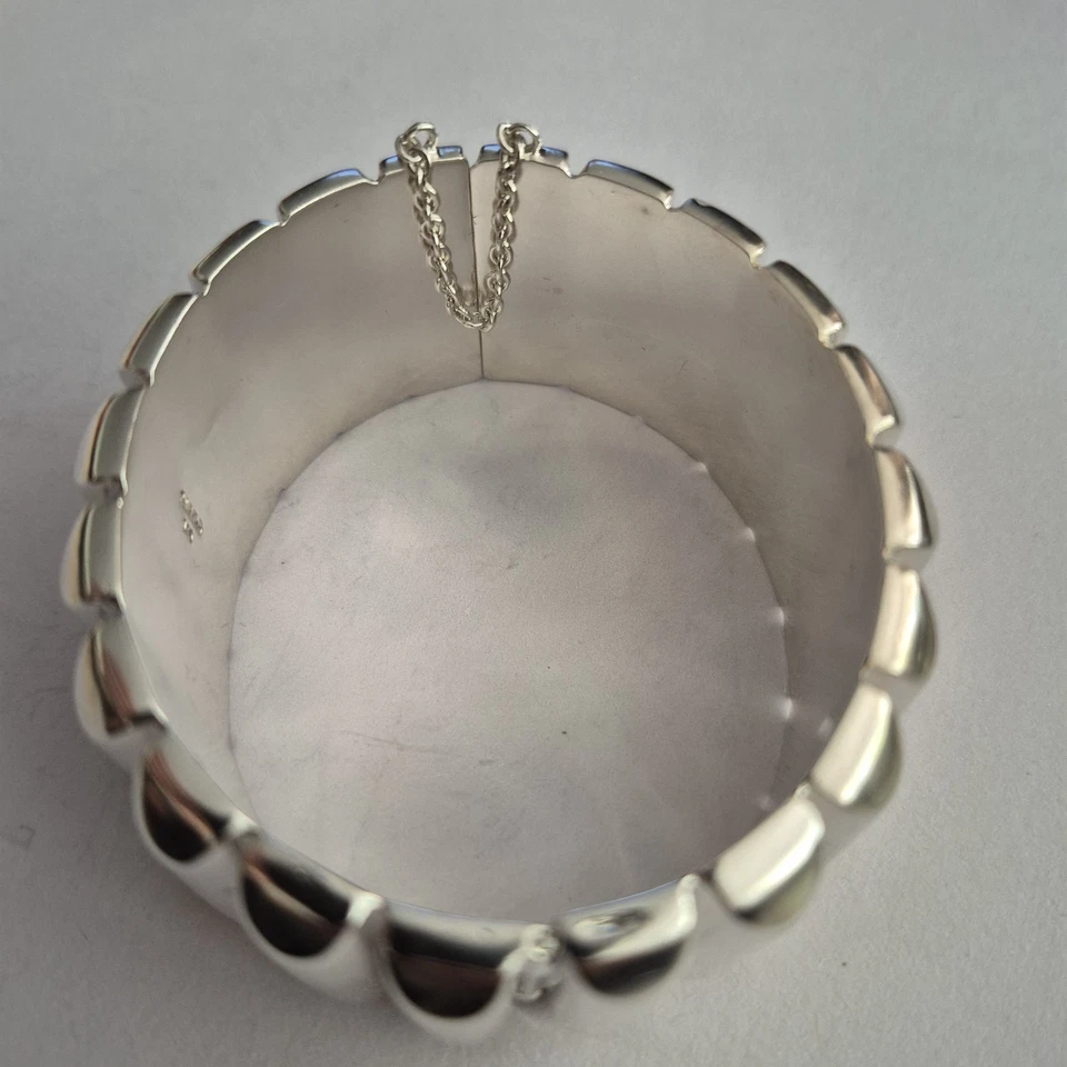 Brazalete Brazalete Calvin Clein Plata de Ley 7" Largo 99g Peso  Foto 4 de 4