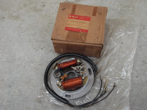 Suzuki AC50 AS50 A80 1971’-1974’ Stator Assembly Suzuki 32101-22020 GENUINE NEW - Foto 1 di 1