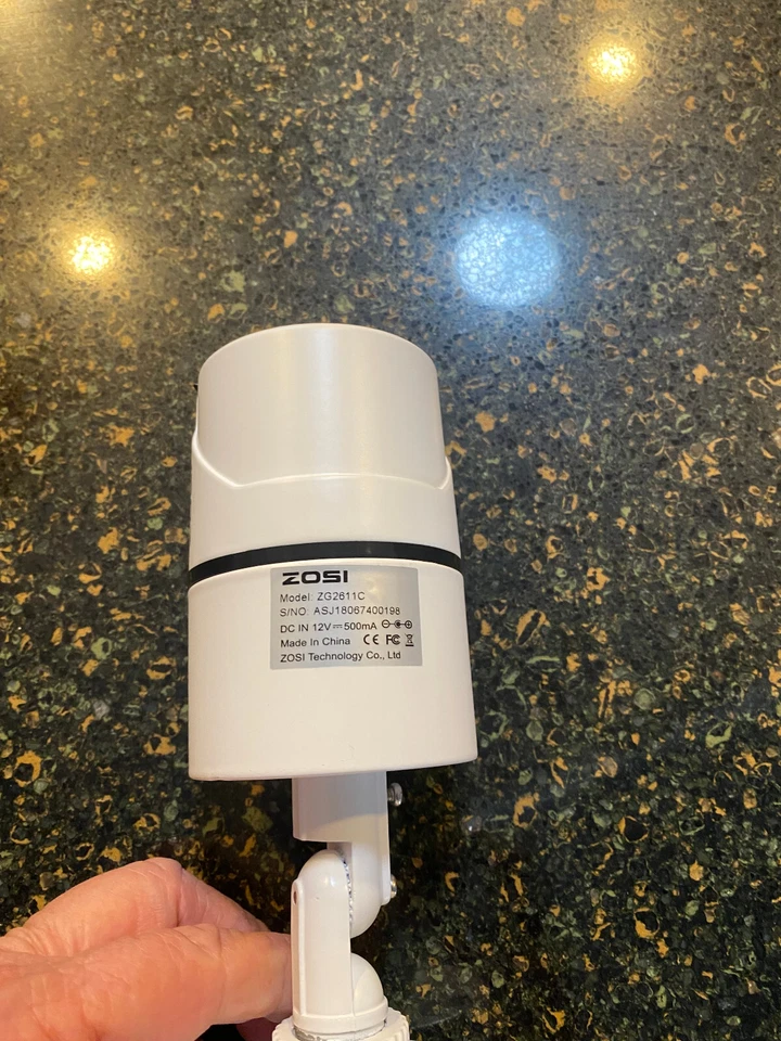 ZOSI 1AC-2612T-W-N Indoor and Outdoor Bullet Security Camera - Image 4 of 4