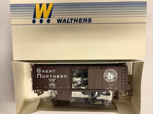 Walthers HO ungebauter Bausatz 932-3718 40' PS-1 Box Car Great Northern GN 18511 | Zustand: New