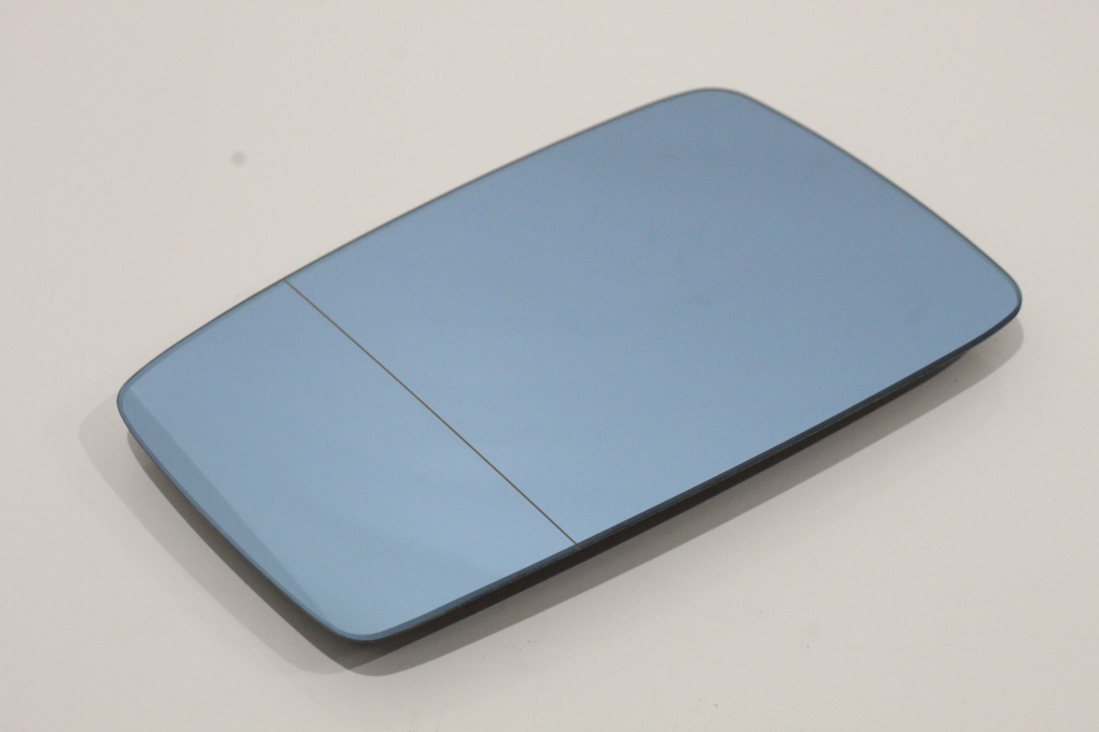 Audi 80 Cabriolet NS Left Door Wing Mirror Glass 893857535G for  