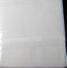 Chelsea Microfiber Tablecloths Resists Stains White Assorted Sizes Obl. Rd