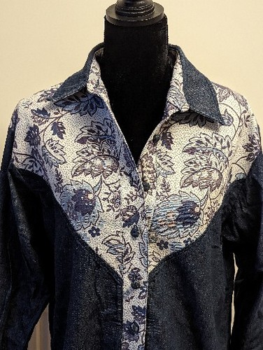 Tapestry Western Denim Shirt M Women's Top Blouse Vintage Unique Unique Vgc - Picture 8 of 15