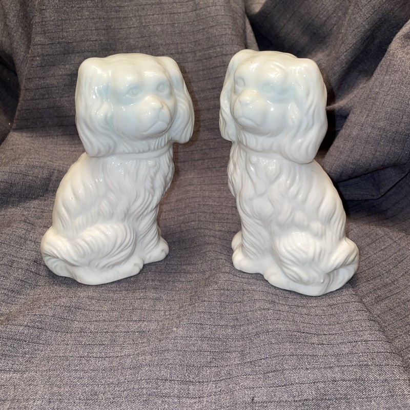 VTG white Staffordshire-style spaniel dog porcelain/ceramic figurines,  Japan