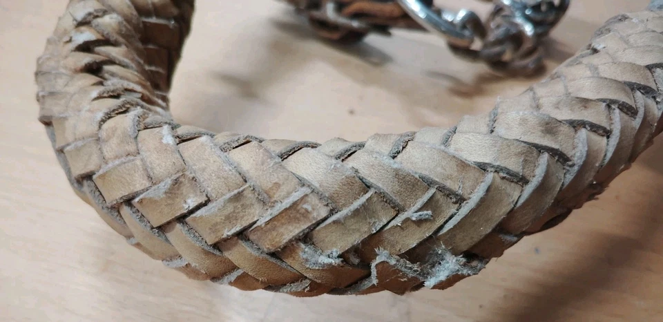 Brida Bosal Western Hackamore vintage - piezas de cuero y metal / tachuela de exhibición Foto 3 de 4