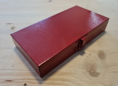2-Stück Metallkassette rot Werkzeugbox Sortierbox NOS Strukturlack 190x100x35mm