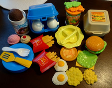 Fisher Price 1986 Fun with Food Toddler kitchen Asst Food accessories 40pcs