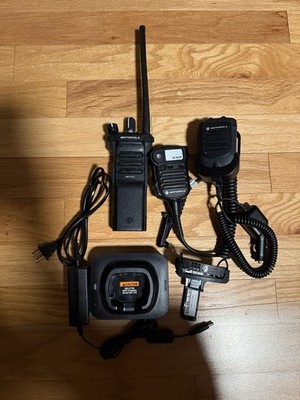 Motorola APX 7000 VHF / 700-800 With Extras
