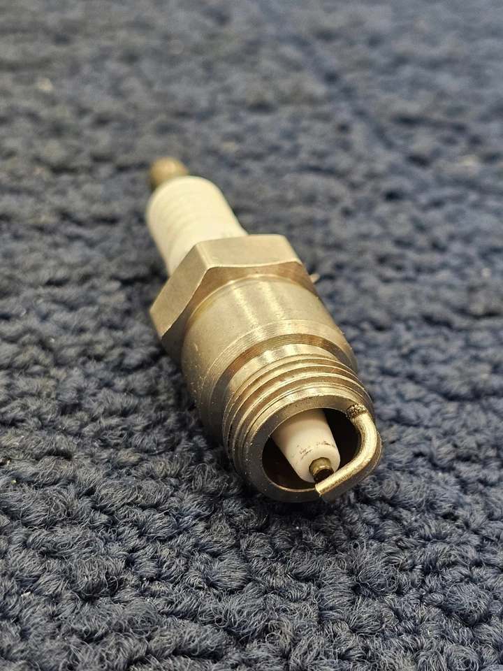 (CANTIDAD 12) Autolite 46: resistencia de cobre bujía para Ford Fairmont 1983 Foto 4 de 4