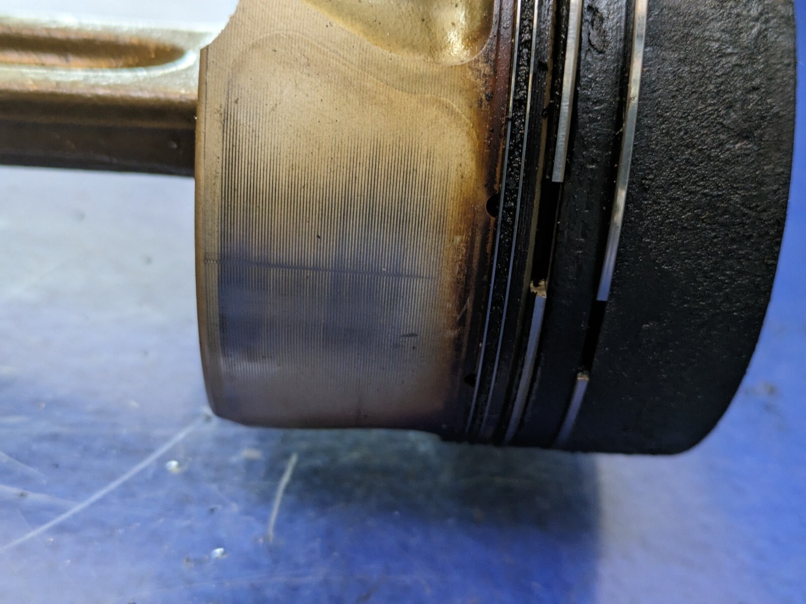 6.0L W12 Twin Turbo Engine Piston rod Bentley Continental GT Flying Spur oem