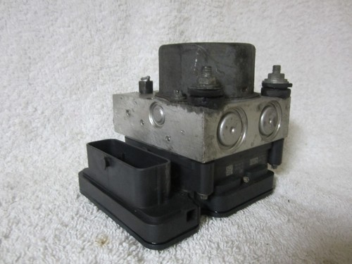Dacia Logan II, Sandero, Renault Clio ABS Hydraulikblock 476605492R