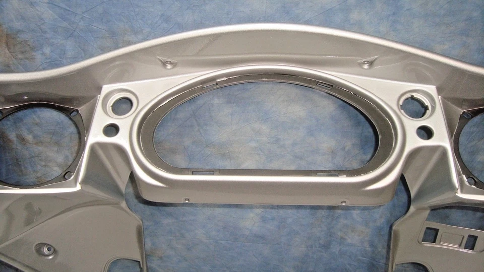 Indian Inner Dash Kit Vogue Silver 2014-2017 Roadmaster Chieftain 2881774-354 Z2 - Image 3 of 4