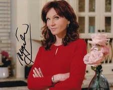 MARILU HENNER signed autograph 20x25cm AURORA TEAGARDEN in person autograph COA