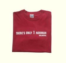 NCAA OU SOONERS OKLAHOMA FOOTBALL VTG Y2K THERES ONLY 1 GILDAN T SHIRT MEN SZ M